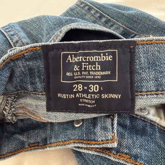 Abercrombie & Fitch~Rustin Athletic Jeans~ 28x30 Stretch Denim ~Men - Picture 2 of 10